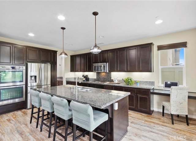 Property at 45976 Camino Rubi, Temecula, CA 92592, 5 beds, 4.5 baths
