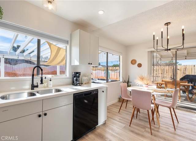 Property at 58387 Carlyle Dr, Yucca Valley, CA 92284, 3 beds, 2.5 baths