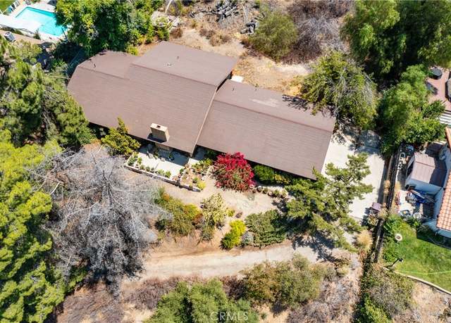 Property at 26600 Rio Vista Dr, Hemet, CA 92544, 4 beds, 2 baths