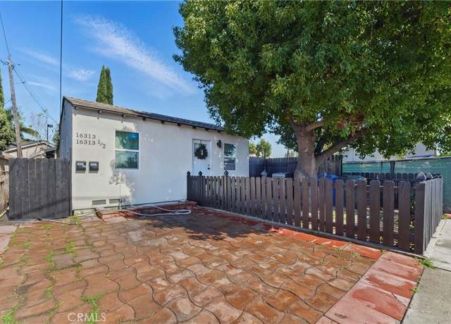 Property at 16313 Hunsaker Ave, Paramount, CA 90723, 2 beds, 2 baths