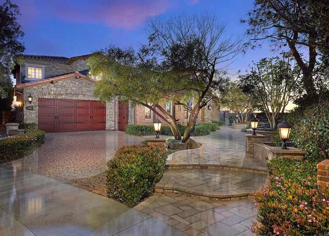 Property at 6921 Corte Langosta, Carlsbad, CA 92009, 4 beds, 5.5 baths