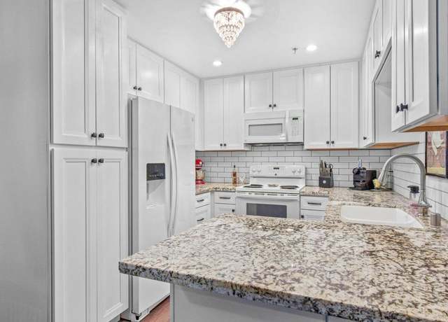 Property at 11255 Tierrasanta Blvd #81, San Diego, CA 92124, 1 bed, 1.5 baths