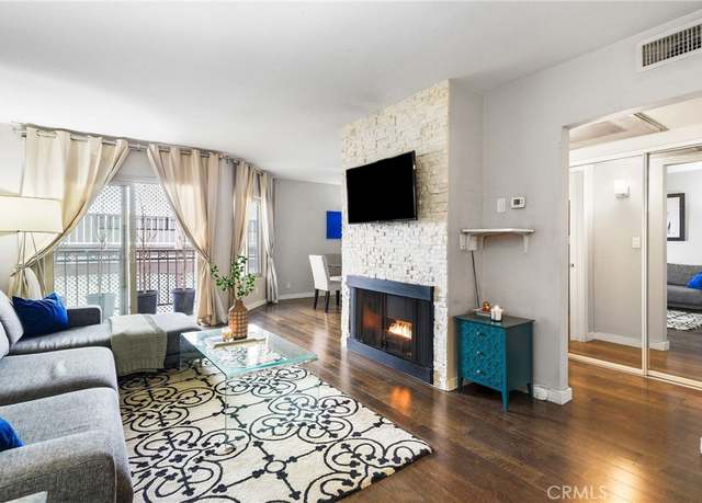 Property at 141 S Clark Dr #326, West Hollywood, CA 90048, 1 bed, 1 bath