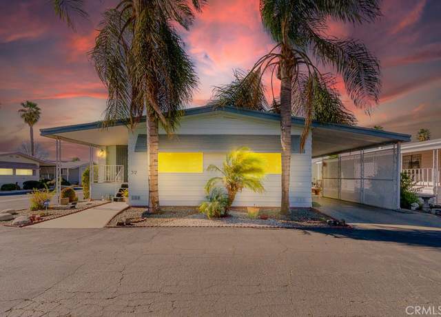 Property at 1525 W Oakland Ave #32, Hemet, CA 92543, 2 beds, 2 baths