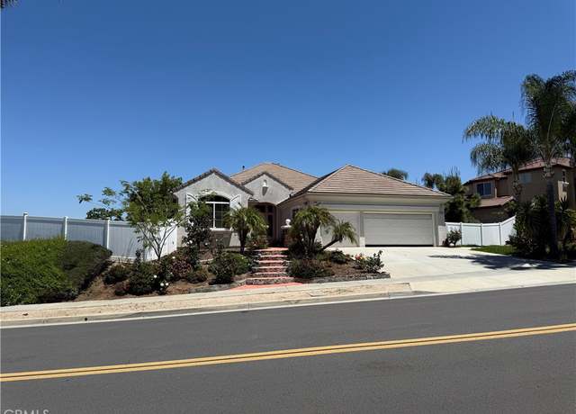 Property at 17287 Grove Dr, Riverside, CA 92503, 4 beds, 3.5 baths