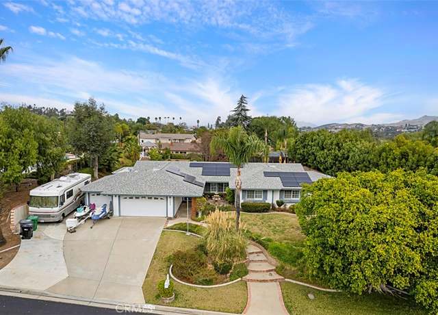 Property at 7230 Sarsaparilla Dr, Corona, CA 92881, 5 beds, 3 baths
