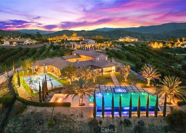 Property at 41904 Knoll Vista Ln, Temecula, CA 92592, 6 beds, 6.5 baths