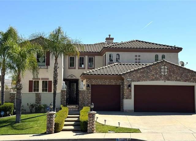 Property at 23386 Calle Pepita Rd, Corona, CA 92883, 6 beds, 4 baths