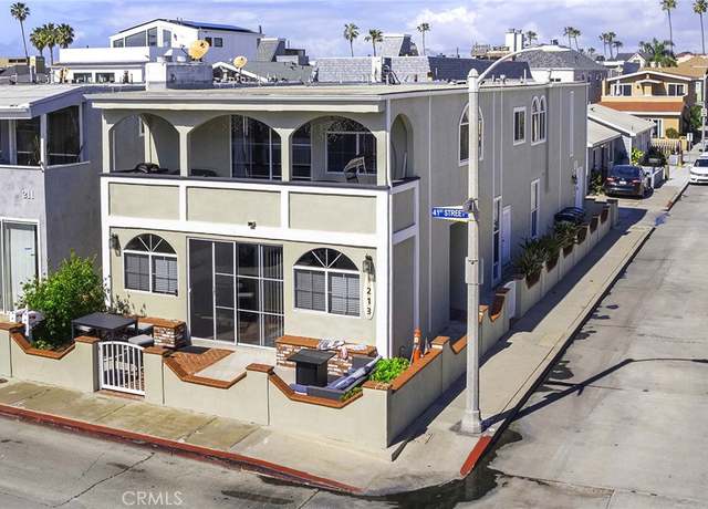 Property at 213 41st St, Newport Beach, CA 92663, 6 beds, 4 baths
