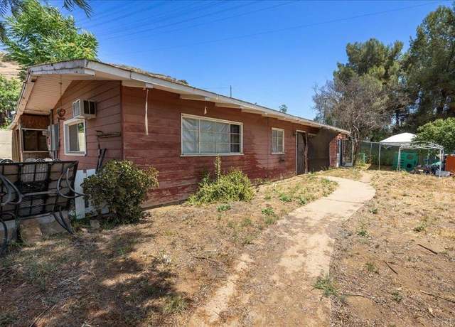 Property at 11123 Moreno Ave, Lakeside, CA 92040, 2 beds, 2 baths