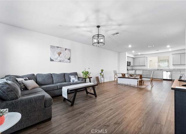 Property at 14053 Spurlock Ln #3, Gardena, CA 90247, 3 beds, 4 baths