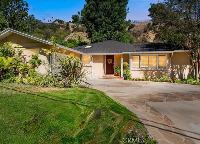 Property at 3629 Loadstone Dr, Sherman Oaks, CA 91403, 3 beds, 2 baths