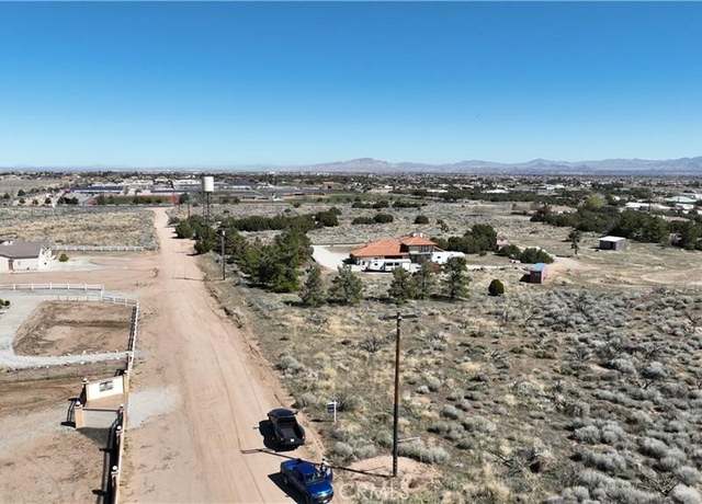 Property at 44 Christina Rd, Hesperia, CA 92344