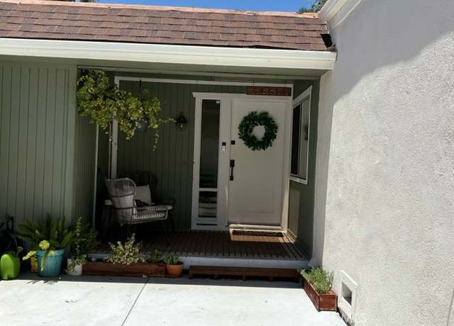 Property at 22215 Caminito Vino, Laguna Hills, CA 92653, 2 beds, 1.5 baths