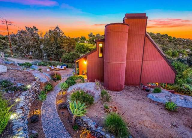 Property at 30593 Miller Rd, Valley Center, CA 92082, 3 beds, 3 baths