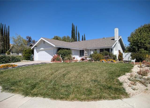 Property at 27636 Sequoia Glen Dr, Valencia, CA 91354, 3 beds, 2 baths