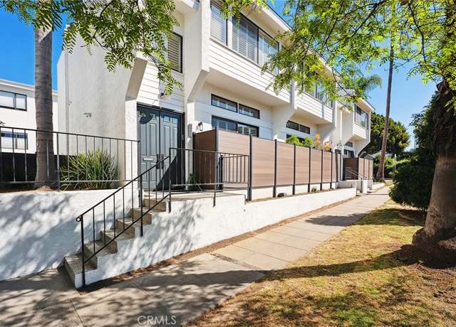 Property at 1927 Washington Ave, Santa Monica, CA 90403, 2 beds, 2.5 baths