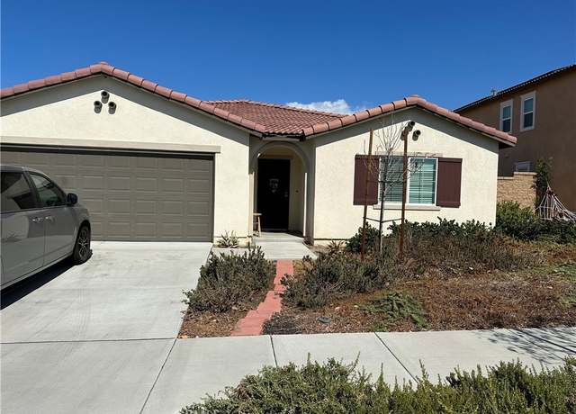 Property at 308 Bristolwood Rd, Hemet, CA 92543, 4 beds, 2 baths