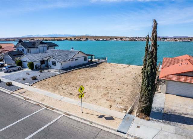 Property at 26734 Blue Water Rd, Helendale, CA 92342