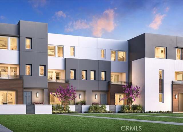 Property at 621 S Lyon St, Santa Ana, CA 92705, 2 beds, 2.5 baths