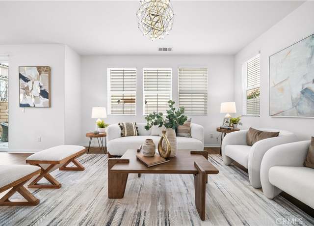Property at 333 Calle Elegante, Lake Forest, CA 92630, 3 beds, 2.5 baths