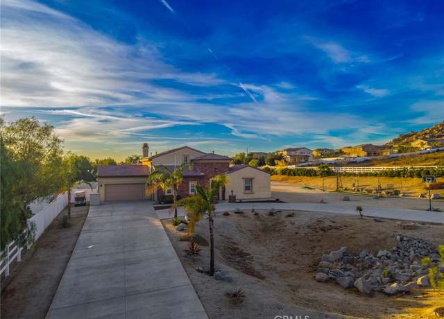 Property at 17529 Burl Hollow Dr, Riverside, CA 92504, 5 beds, 4.5 baths