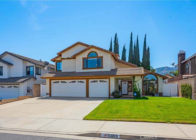 Property at 15069 Heather Ln, Lake Elsinore, CA 92530, 4 beds, 3 baths