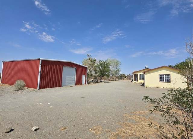 Property at 12285 Golden View Rd, Pinon Hills, CA 92372, 3 beds, 2 baths