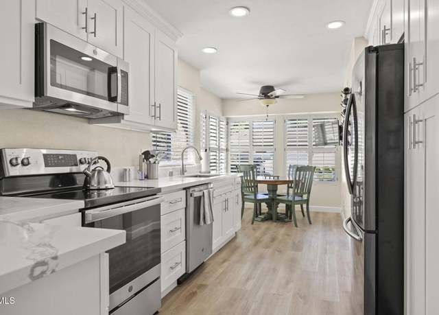 Property at 4222 Village 4, Camarillo, CA 93012, 2 beds, 2 baths