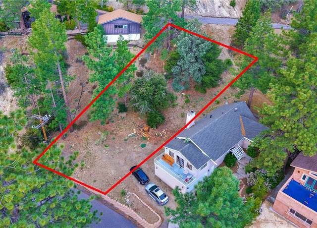 Property at 1050 Rivera Dr, Wrightwood, CA 92397