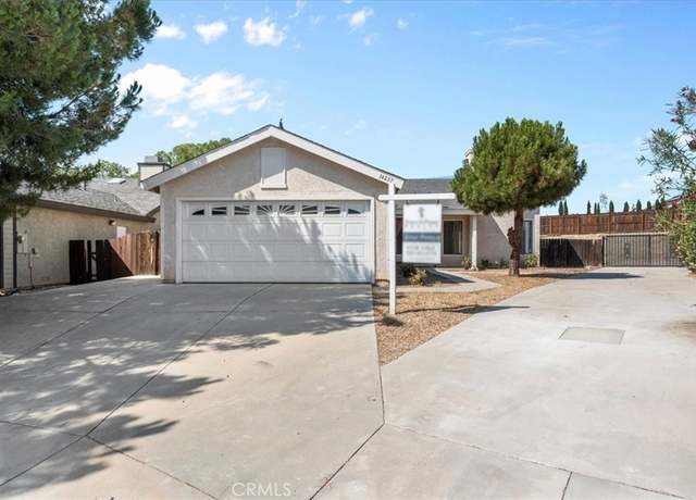 Property at 14237 Poplar St, Hesperia, CA 92344, 3 beds, 2 baths