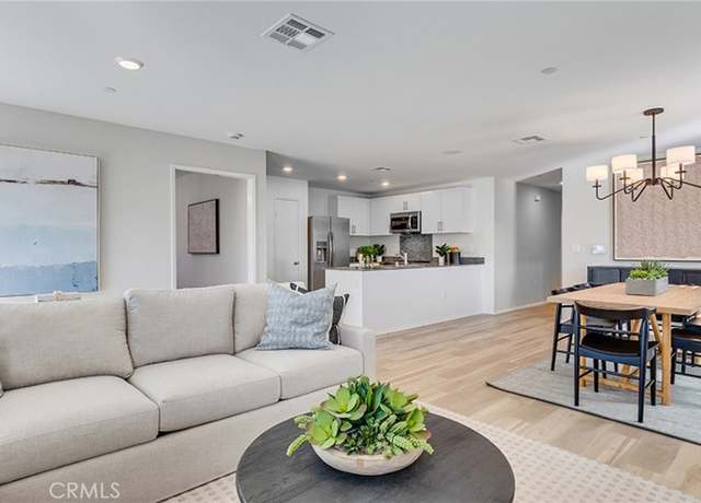 Property at 7615 Loyola Ave, Hesperia, CA 92345, 4 beds, 2 baths