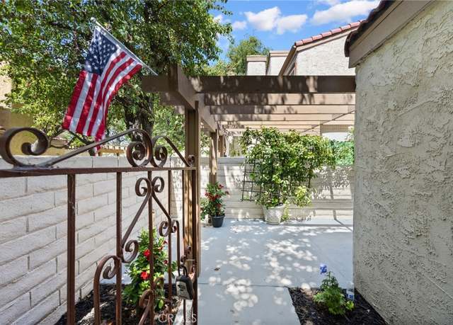 Property at 1304 Calle Grande #68, Fullerton, CA 92835, 3 beds, 2.5 baths