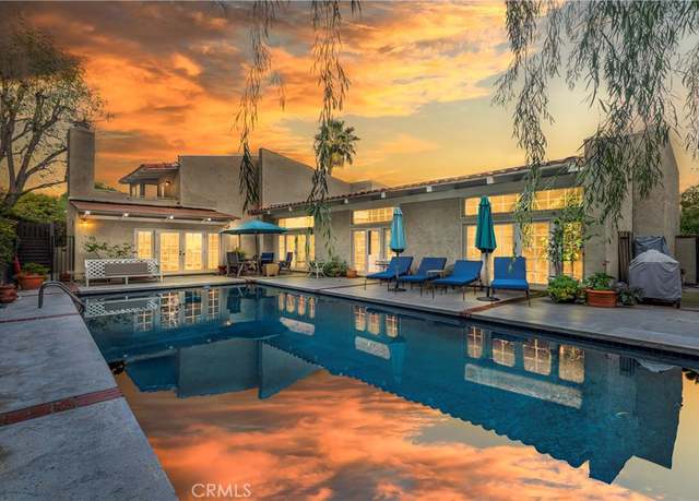 Property at 4567 Tara Dr, Encino, CA 91436, 5 beds, 5.5 baths