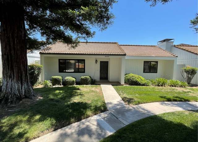 Property at 1935 W Santa Ana Ave, Fresno, CA 93705, 2 beds, 2 baths