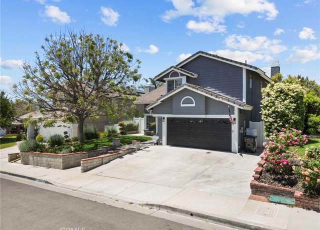 Property at 22565 Pecan Pl, Saugus, CA 91390, 4 beds, 2.5 baths