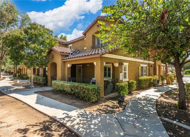 Property at 25840 Iris Ave Unit B, Moreno Valley, CA 92551, 2 beds, 2.5 baths