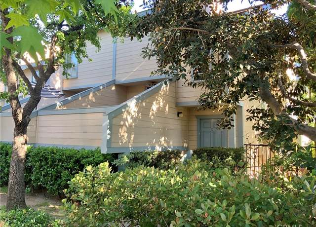 Property at 9917 Independence Ave Unit C, Chatsworth, CA 91311, 2 beds, 2 baths