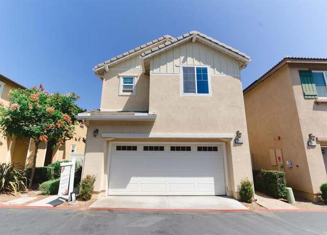 Property at 35458 Brown Galloway Ln, Fallbrook, CA 92028, 3 beds, 2.5 baths