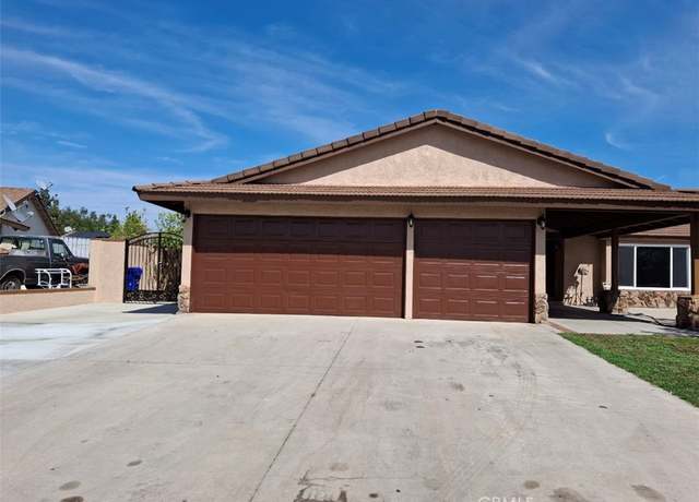 Property at 825 S Brampton Ave, Rialto, CA 92376, 4 beds, 2 baths