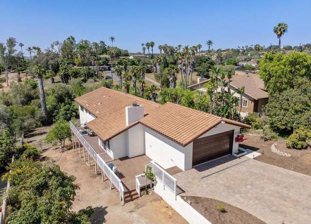 Property at 215 Cranston Crst, Escondido, CA 92025, 4 beds, 2 baths