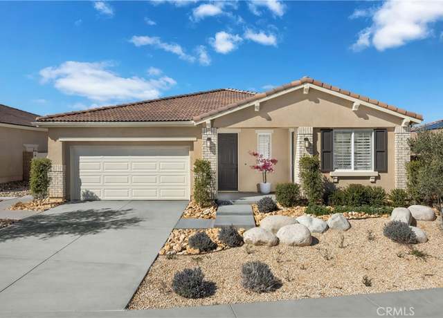 Property at 11774 FAR HILLS Ln, Victorville, CA 92392, 5 beds, 3 baths