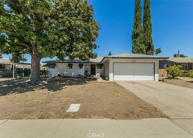 Property at 4747 E Clinton Ave, Fresno, CA 93703, 3 beds, 2 baths