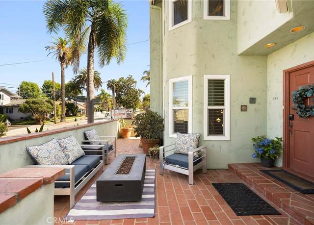 Property at 383 Park Ave, Long Beach, CA 90814, 3 beds, 2.5 baths