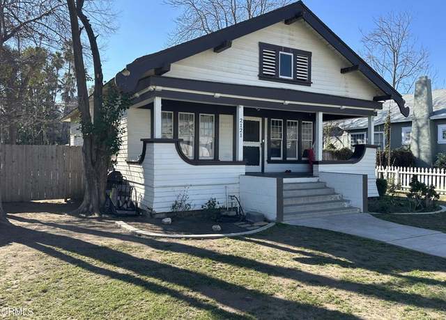 Property at 2121 Park Way, Bakersfield, CA 93304, 2 beds, 2 baths