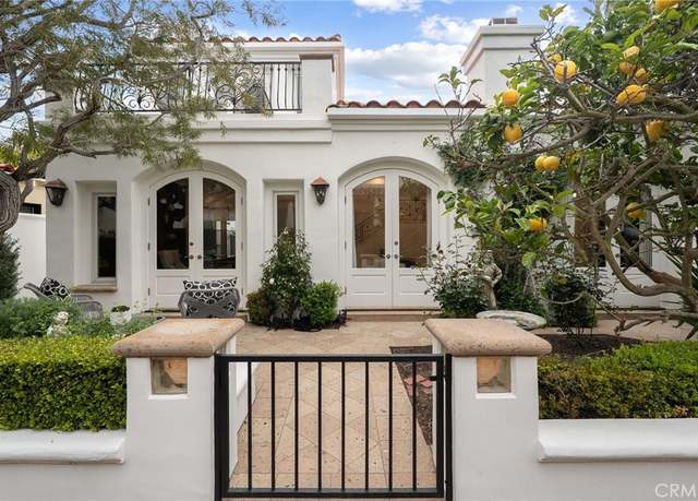 Property at 711 Via Lido Nord, Newport Beach, CA 92663, 5 beds, 4.5 baths
