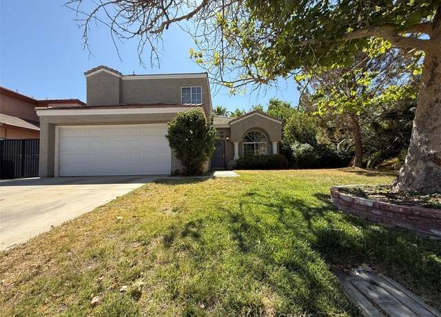 Property at 42523 56th St W, Lancaster, CA 93536, 3 beds, 3 baths