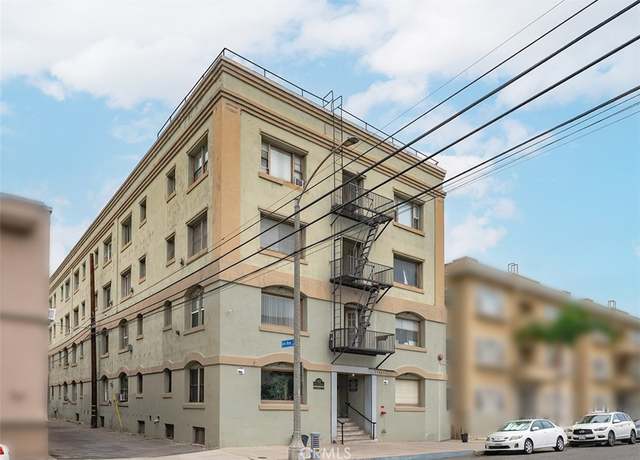 Property at 323 W 4th St #108, Long Beach, CA 90802, 1 bath
