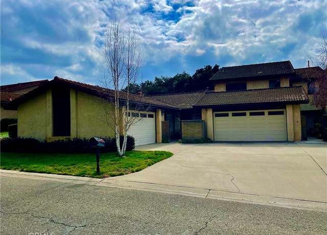 Property at 1126 Via Mavis, Santa Maria, CA 93455, 2 beds, 2 baths