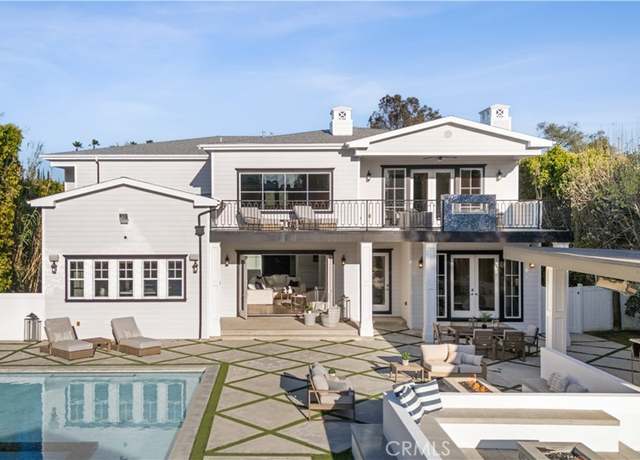 Property at 17528 Jayden Ln, Encino, CA 91316, 7 beds, 9.5 baths